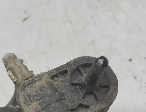 VOLKSWAGEN Passat B7 (2010-2015) Strålkastare till vänster sida 33240798