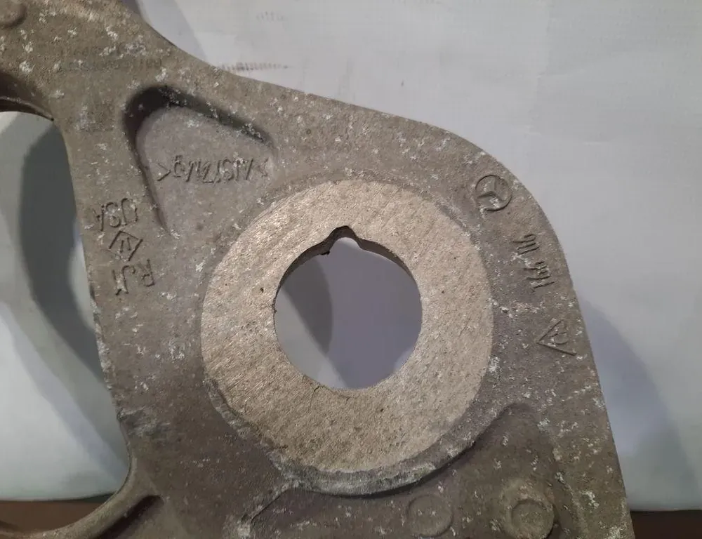 MERCEDES-BENZ GL-Class X166 (2012-2015) Vänster bakarm A16606 33406981