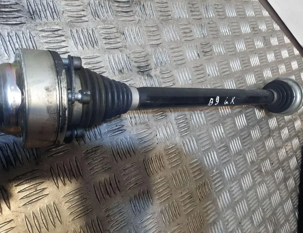 AUDI A4 B8/8K (2011-2016) Bakre Vänster Drivaxel 8W0501203D 33411826