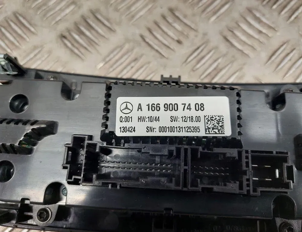 MERCEDES-BENZ GL-Class X166 (2012-2015) Andra styrenheter A1669007408 33432680