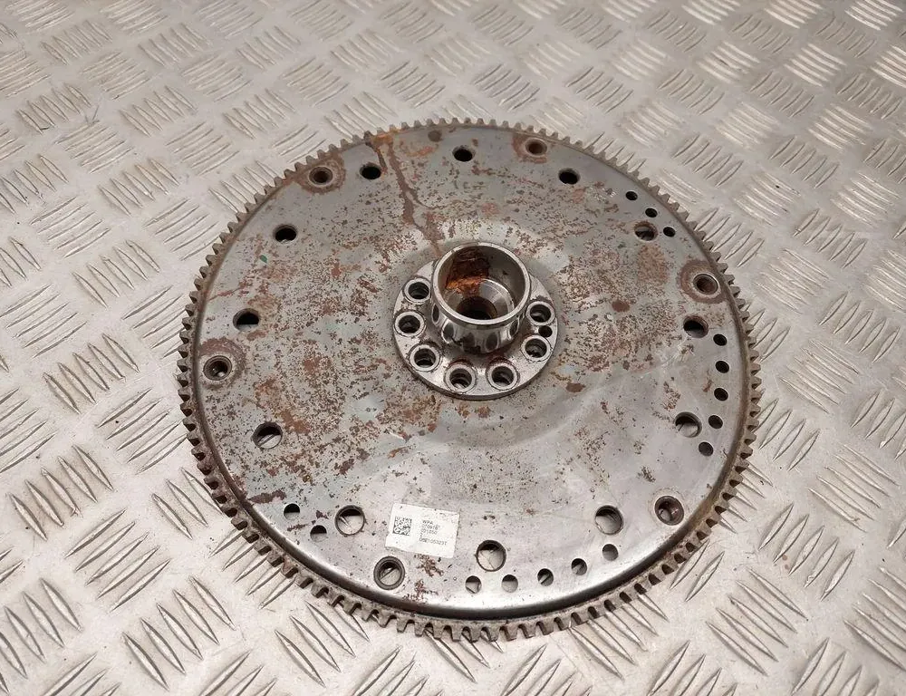 AUDI A7 C7/4G (2010-2020) Svänghjul 06E105323T 33435419