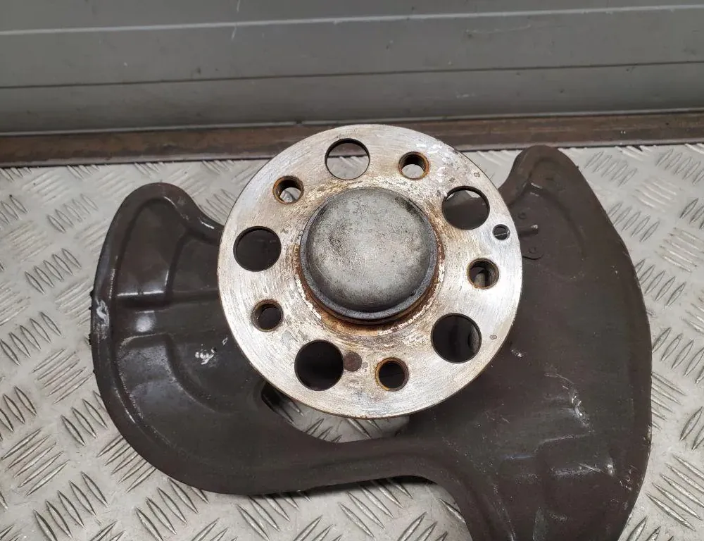 MERCEDES-BENZ E-Class W212/S212/C207/A207 (2009-2016) Främre vänster hjulnav A20401 33441022