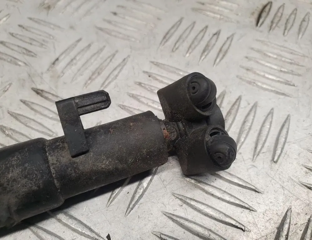 MERCEDES-BENZ CLS-Class C218/X218 (2011-2017) Strålkastare till vänster sida A2218601347 33442419