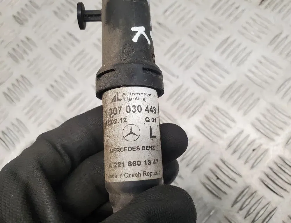 MERCEDES-BENZ CLS-Class C218/X218 (2011-2017) Strålkastare till vänster sida A2218601347 33442419