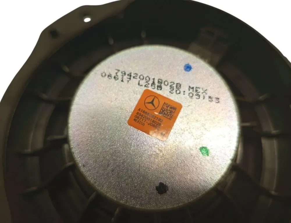 MERCEDES-BENZ GL-Class X166 (2012-2015) Ljudhögtalare för vänster bakdörr A1668202102 33452107