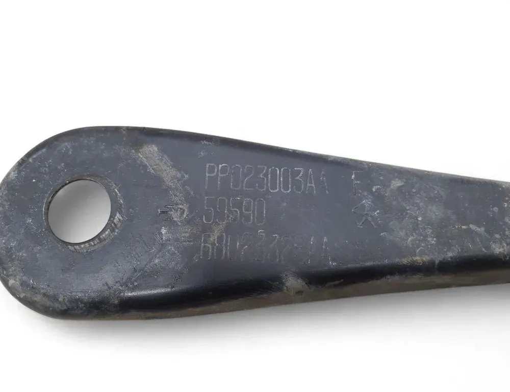 VOLKSWAGEN Routan 1 generation (2008-2012) Kylarhållare 68023328AA 33458511