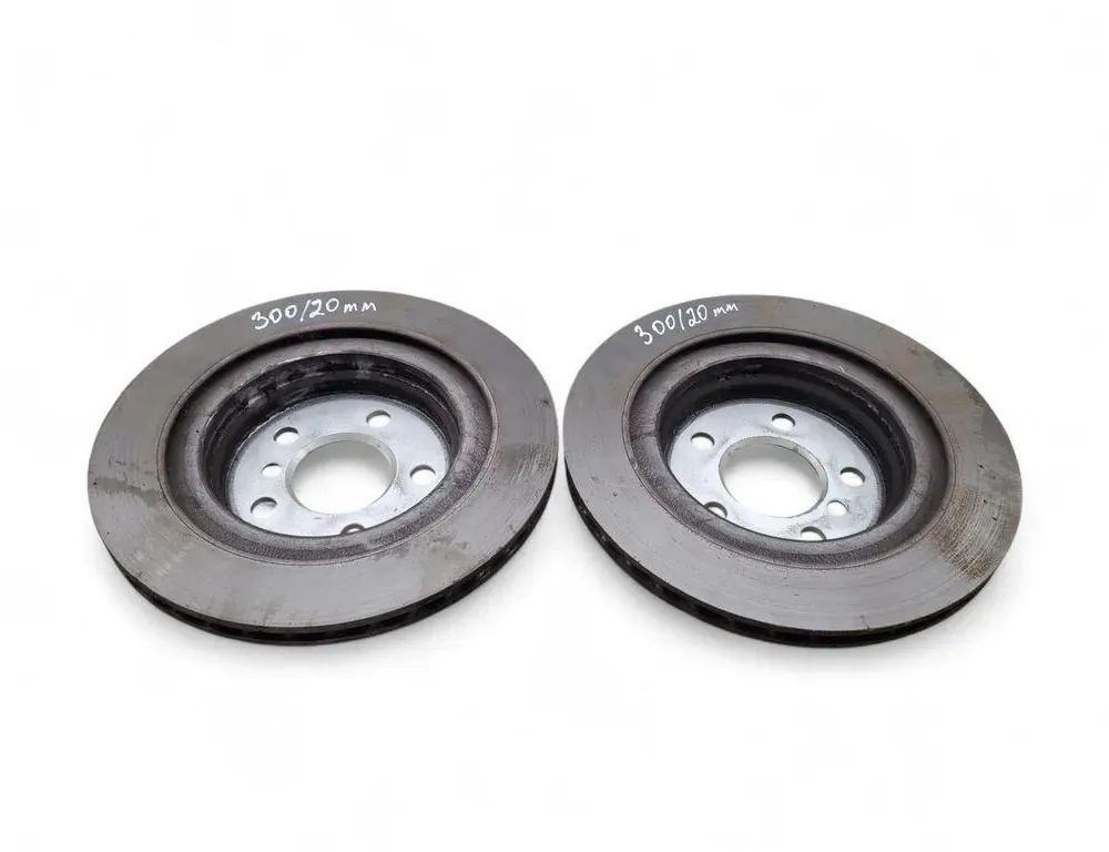 BMW X2 F39 (2017-2023) Bakre höger bromsskiva 33461626