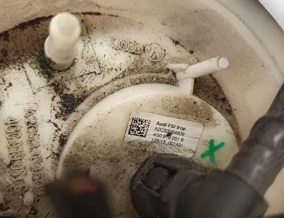 AUDI A7 C7/4G (2010-2020) Bränslepump i tank 4G0919051B 33465973