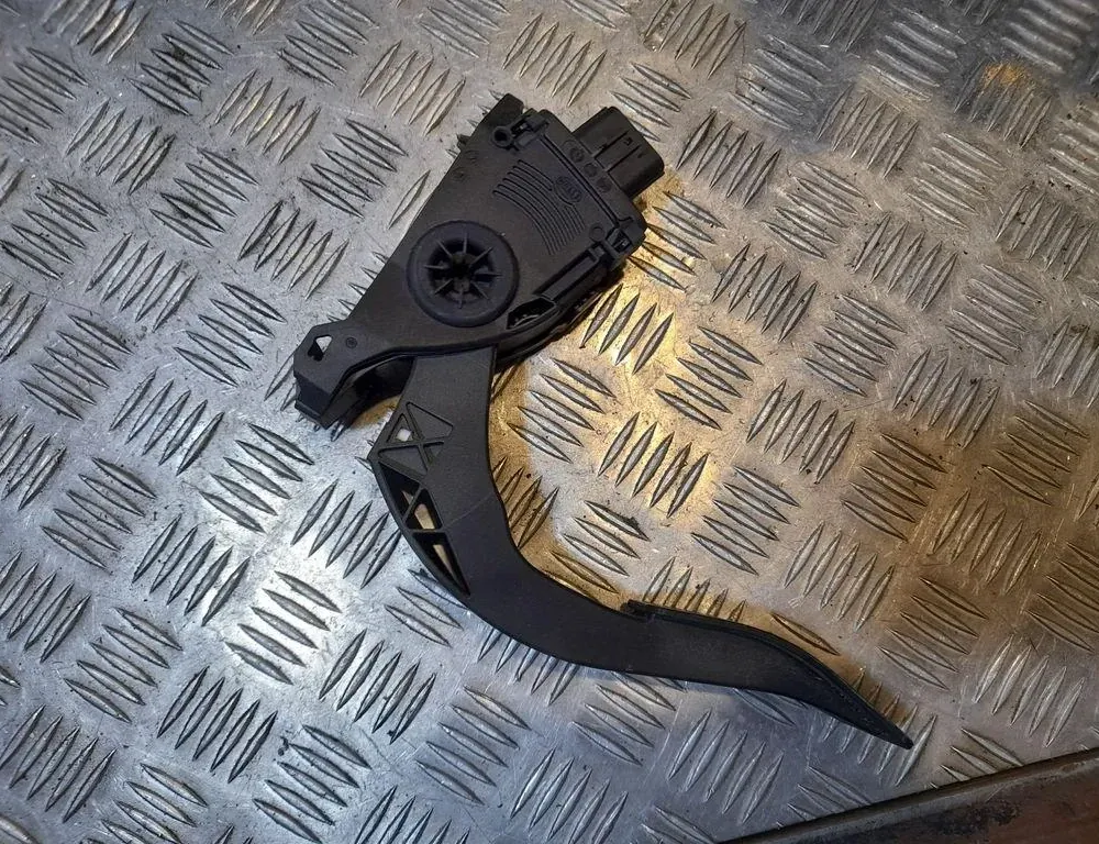 AUDI Q5 8R (2008-2017) Gaspedal 8K1723523 33485223