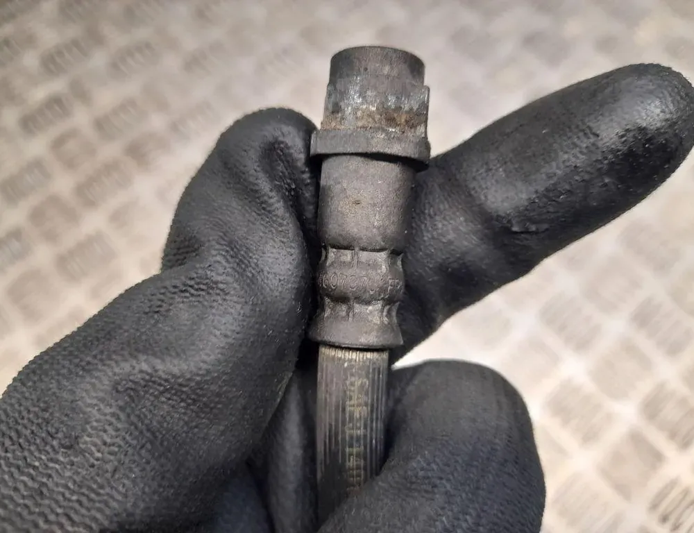 AUDI A6 C6/4F (2004-2011) Bromsledningar 4G0707J 33486142