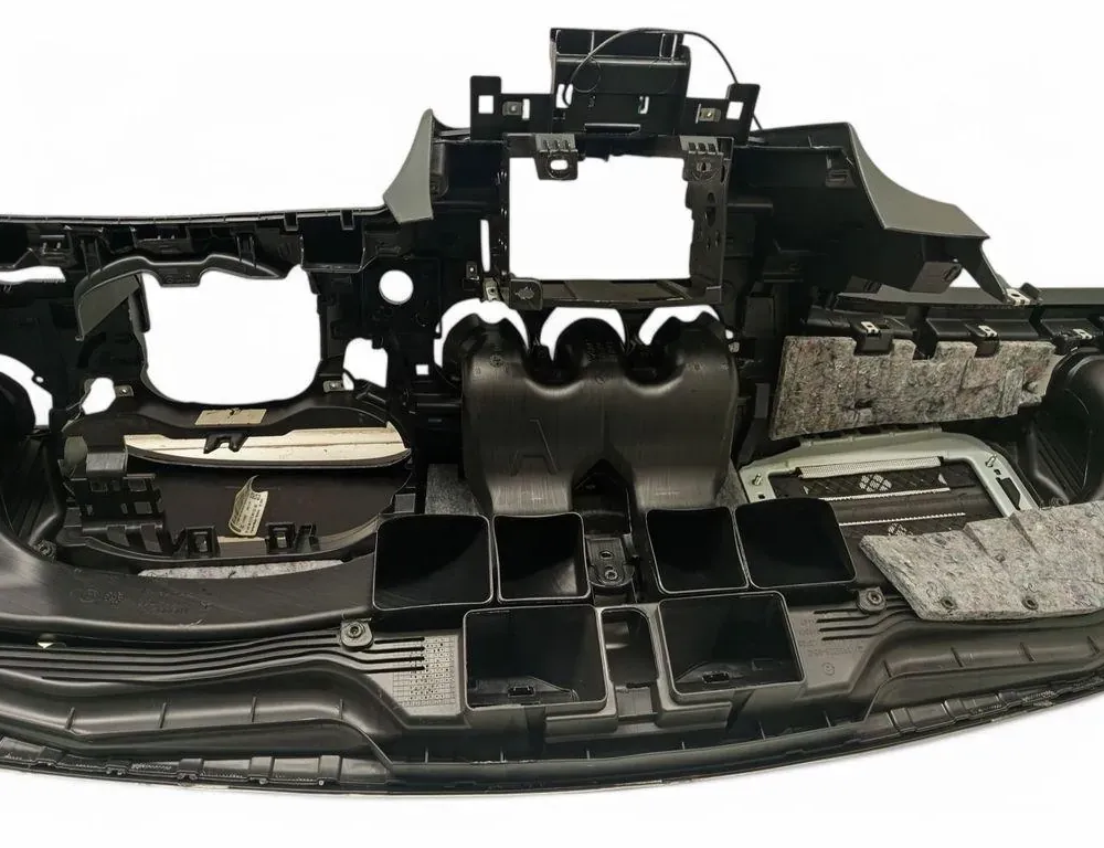 MERCEDES-BENZ GLA-Class X156 (2013-2020) instrumentbräda 33490030