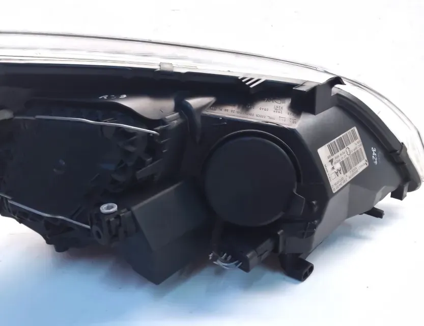 RENAULT Megane 3 generation (2008-2020) Fram höger strålkastare 260600017R 33552887
