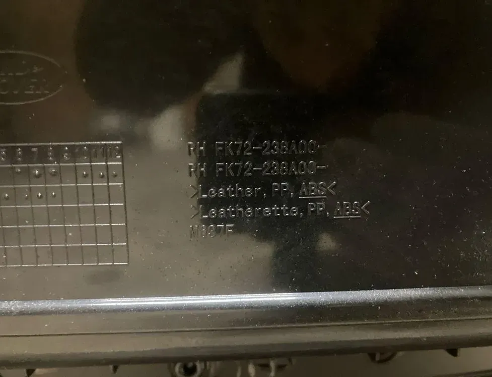 LAND ROVER Discovery Sport 1 generation (2014-2024) Främre höger dörrpanel NW637F,FK72238A00 33379972