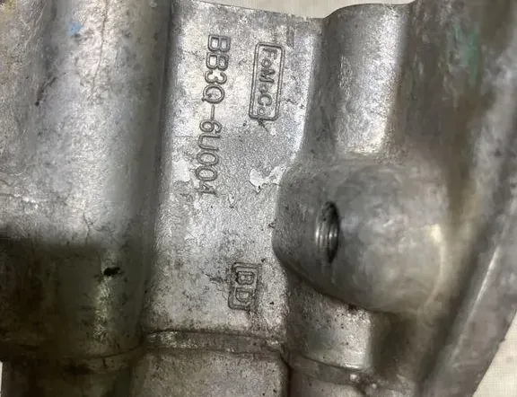 FORD Ranger 4 generation (2012-2024) Ytterligare inre motordelar BB3Q6U004 34870266