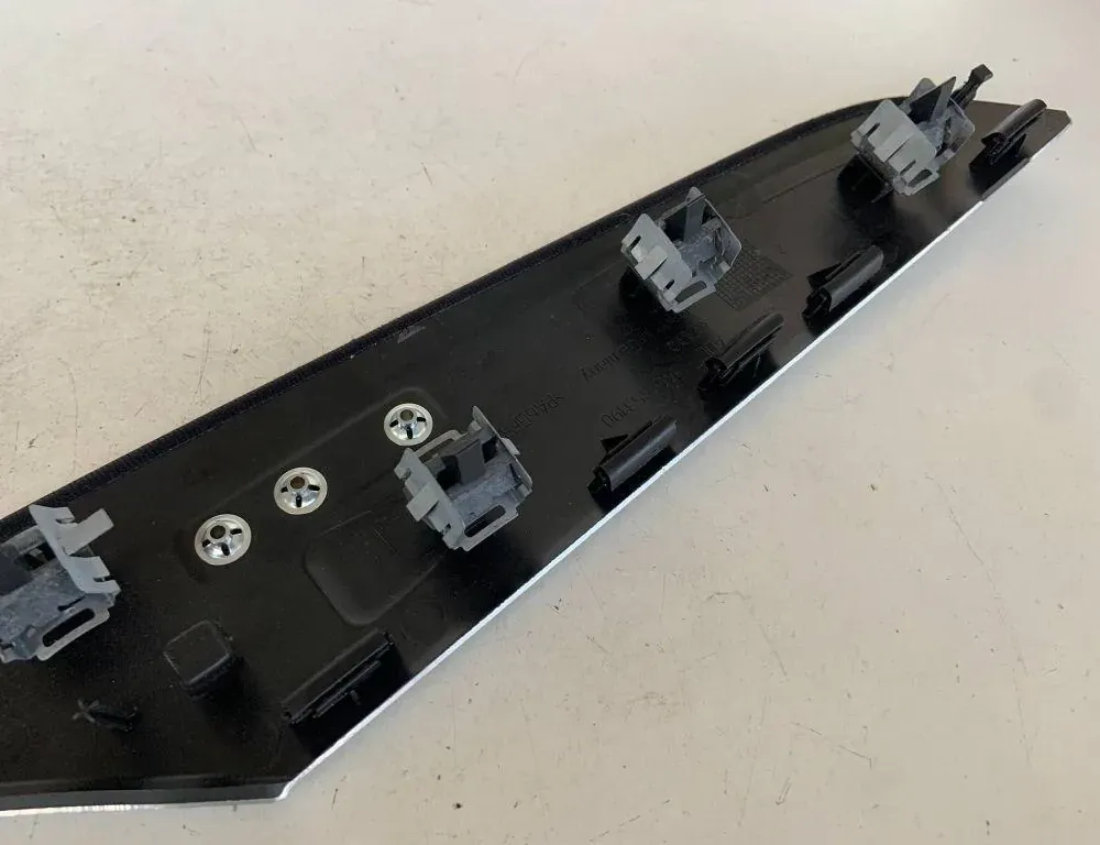 AUDI A6 C6/4F (2004-2011) Panelbeklädnad sköld 4G1853190 33828018