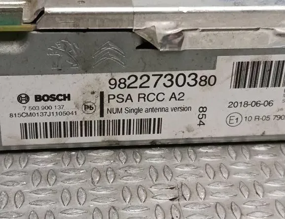 PEUGEOT Expert 3 generation (2017-2023) Musikspelare med GPS 9820674080 33256155