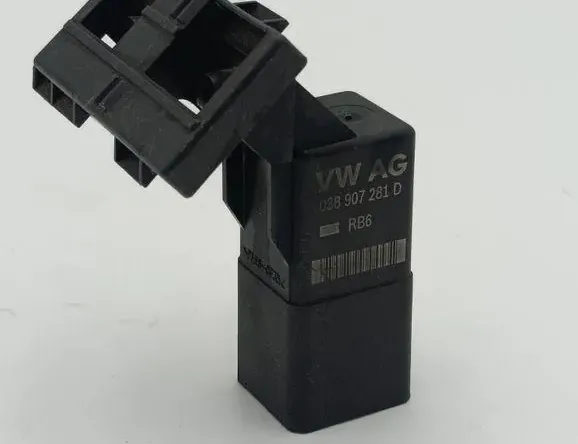 VOLKSWAGEN Caddy 4 generation (2015-2020) Tändstift 038907281D,0281003038 33261245