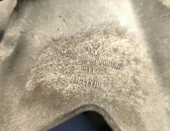 VOLKSWAGEN Amarok 1 generation (2010-2022) Bakre motorfäste 03L199308 34246318