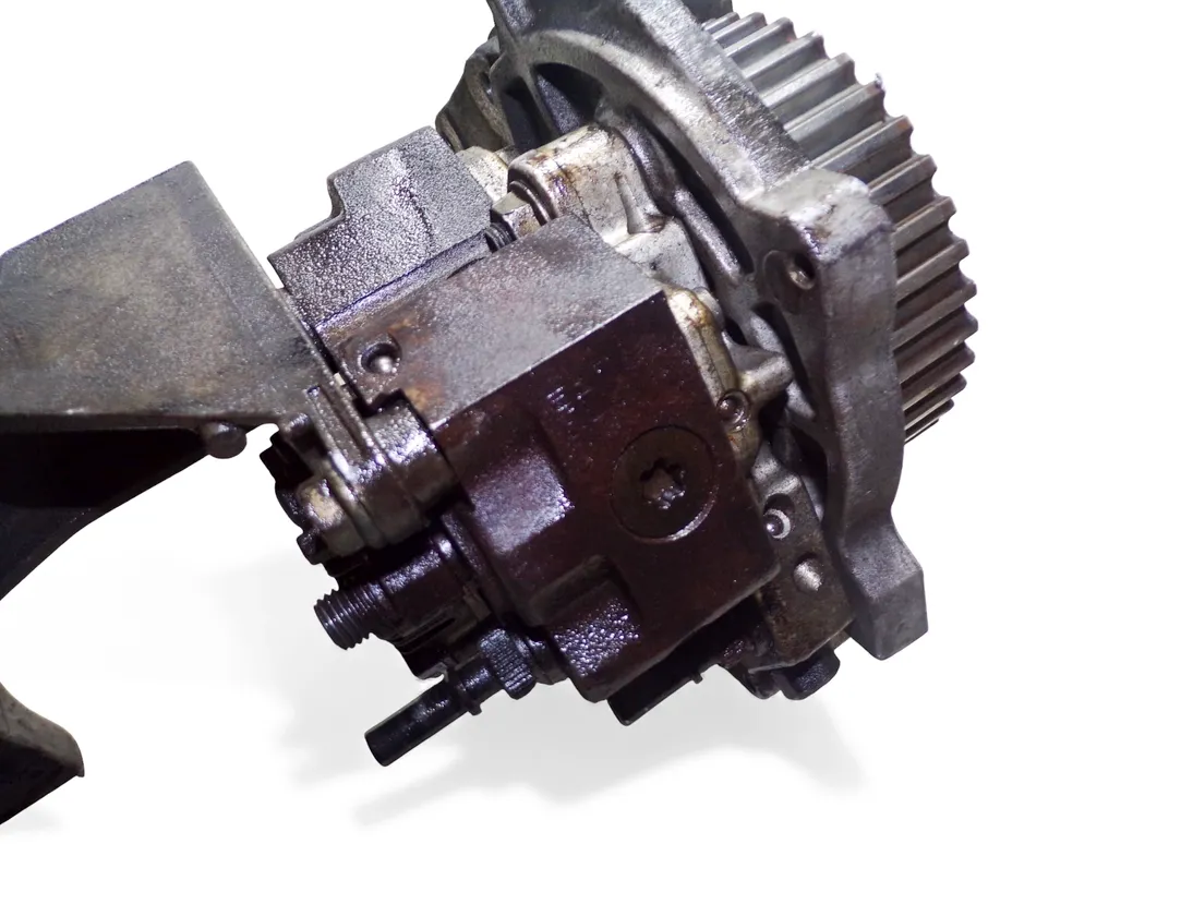 RENAULT Trafic 2 generation (2001-2015) Högtrycksbränslepump 8200055072,8200157461,7700104018D 33493404