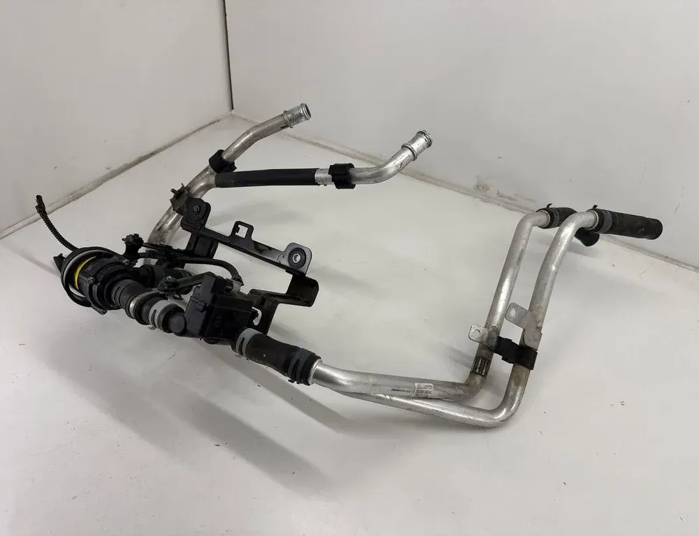 PORSCHE Cayenne 958 (2010-2018) Kylvätskeslangrör 7L0965561L 34985552