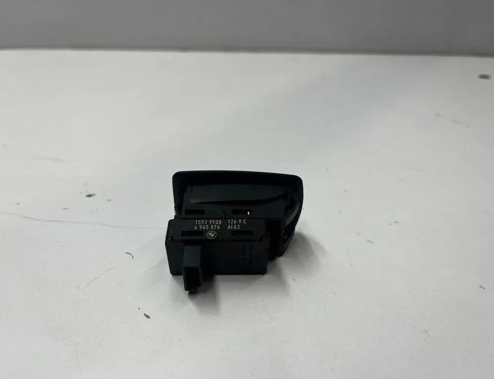 BMW X5 E70 (2006-2013) Vänster främre dörrfönsterbrytare 6945874 31144264