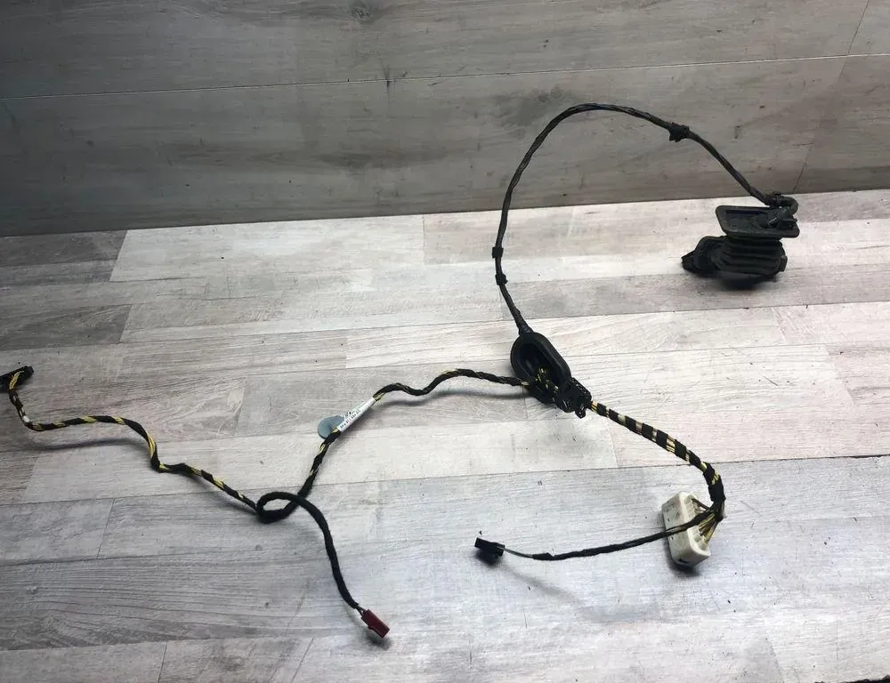 VOLKSWAGEN Gol G6 (2012-2020) Kablar till höger bakdörr 5K4971694BC 34980306