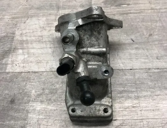 SKODA Octavia 3 generation (2013-2020) Ytterligare inre motordelar 04L128652B 34980928