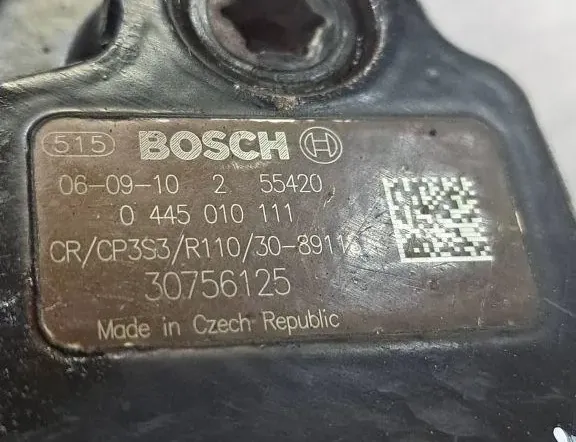 VOLVO V70 3 generation (2007-2020) Bensinpump 30756125,0445010111,55420 34971291