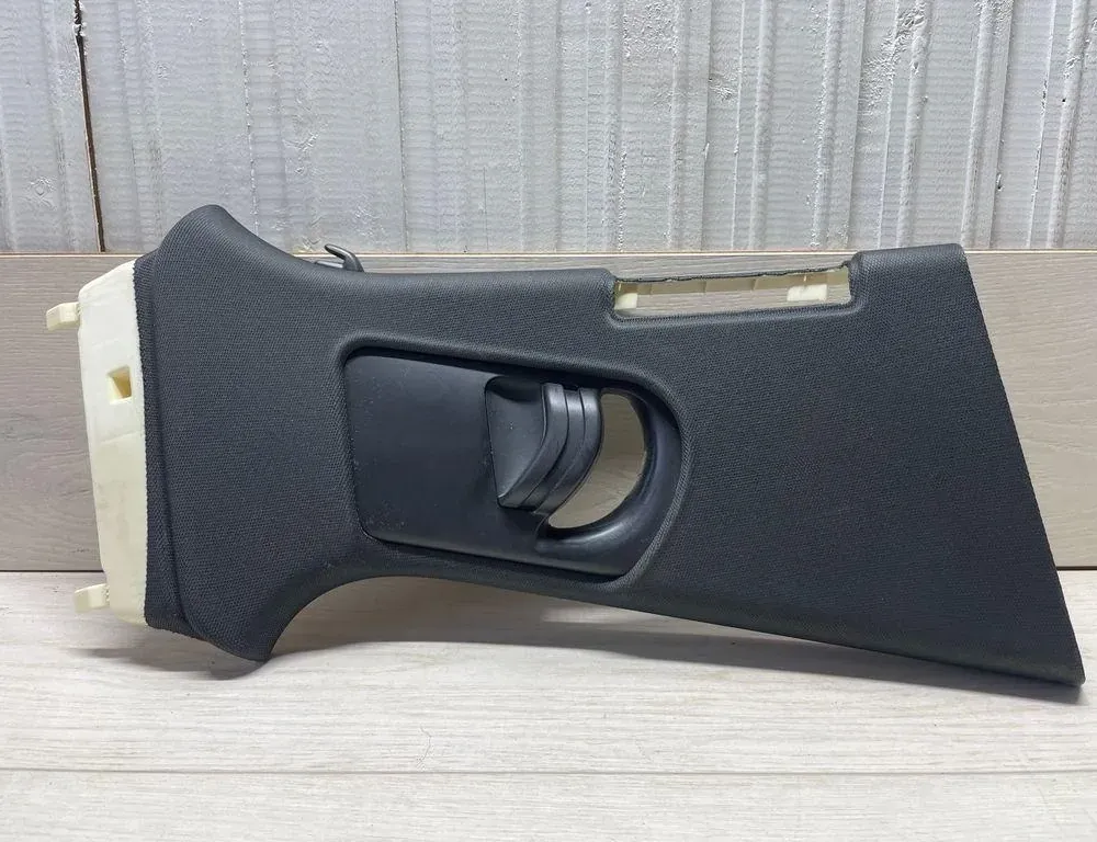 AUDI A6 C7/4G (2010-2020) Höger sida B-pelare 4G0867244 34983733