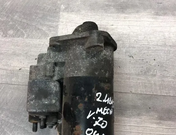 VOLVO V70 2 generation (2000-2008) Startmotor 30724473 34971508