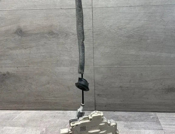 AUDI A6 C7/4G (2010-2020) Bakre vänstra dörrlås 4G0839015 34981526