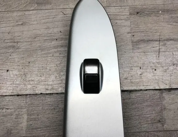 MAZDA Premacy CP (1999-2005) Bakre höger dörrfönsterkontrollbrytare GE6M684L1 34978934