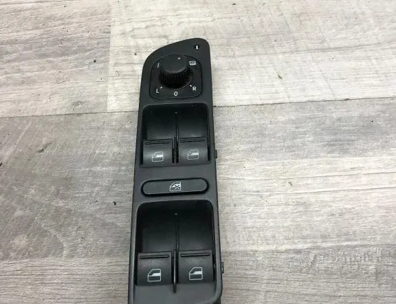 VOLKSWAGEN Tiguan 1 generation (2007-2017) Växlar 1K4959857CREH,1K4959857B 34970647