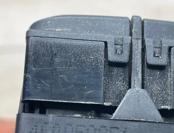 AUDI A6 C7/4G (2010-2020) Bakre höger dörrfönsterkontrollbrytare 4G0959851 34983338