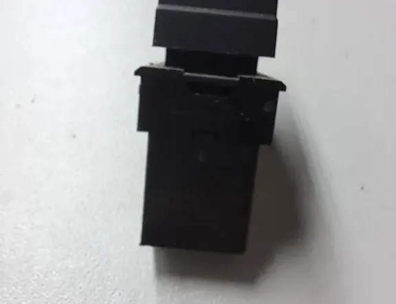 VOLKSWAGEN Golf Plus 2 generation (2009-2014) Bakre höger dörrfönsterkontrollbrytare 7l6959855b 34983894