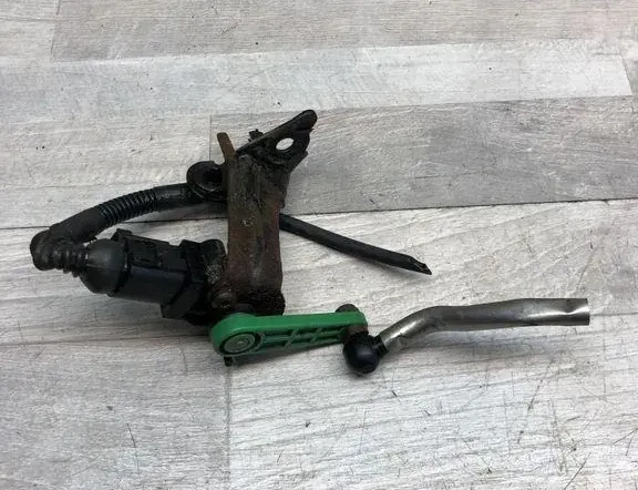 AUDI Q5 8R (2008-2017) Vänster främre nivåsensor 8R0941285D 34975348