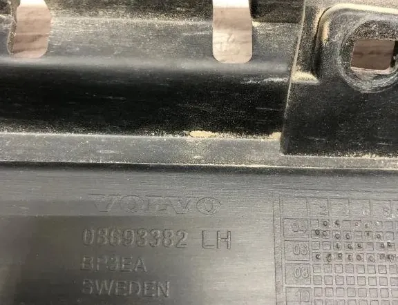 VOLVO V70 2 generation (2000-2008) Bakre vänster stötfångarfäste BP3EA,BP8EA,08693382lh 34973761