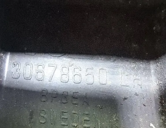 VOLVO V70 3 generation (2007-2020) Bakre vänster stötfångarfäste 30678650,BP3EA 34972162