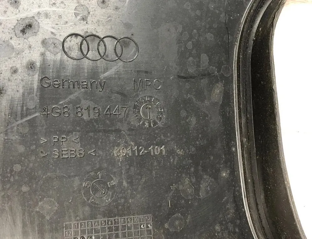 AUDI A6 C7/4G (2010-2020) Trim för främre torkarkåpa 4G8819447,30112101 34994765