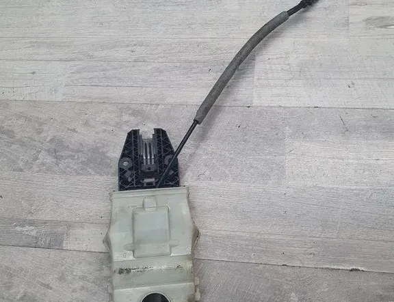 SKODA Octavia 3 generation (2013-2020) Vänster bakdörr inre handtagsram 5L0837885C,36434203 34982036