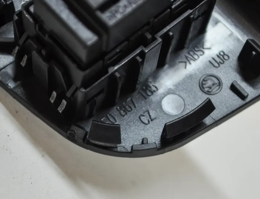 SKODA Octavia 3 generation (2013-2020) Vänster främre dörrfönsterbrytare 5E0867185,5E0959855A 13864221