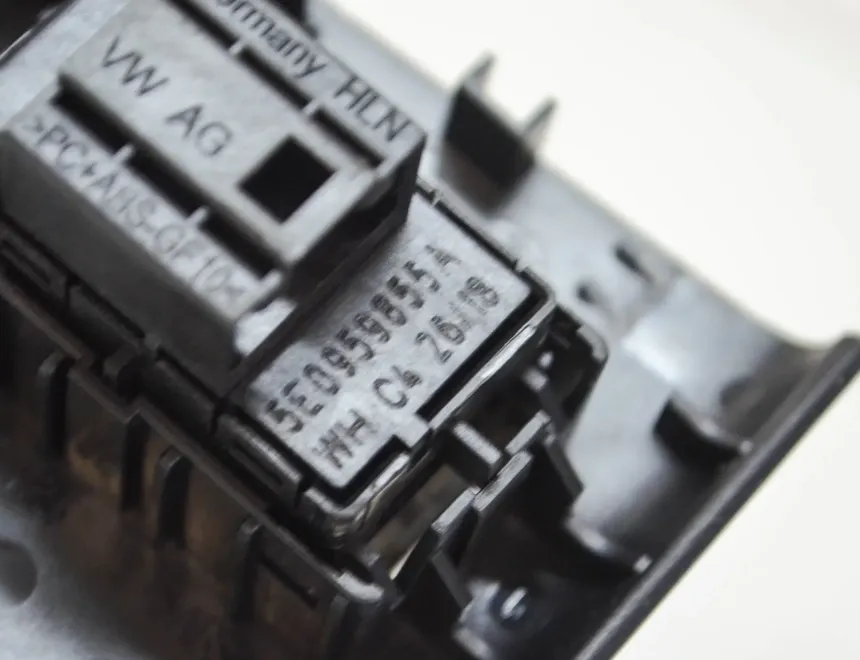 SKODA Octavia 3 generation (2013-2020) Vänster främre dörrfönsterbrytare 5E0867185,5E0959855A 13864221