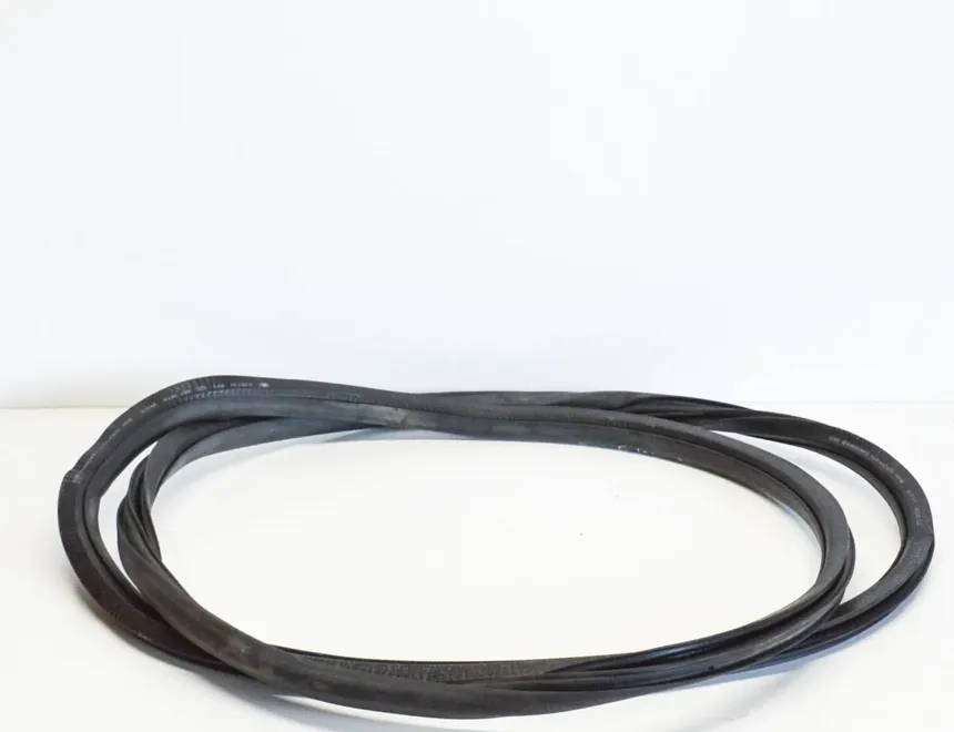 SKODA Octavia 2 generation (2004-2013) Vänster bakdörr tätningsgummi 1Z5867367K 3016842