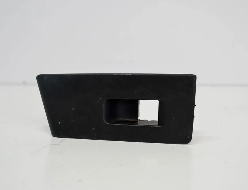 VOLKSWAGEN Passat B7 (2010-2015) Andra interiördelar 3AA868750 3471071