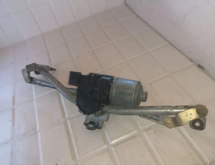 VOLKSWAGEN Polo 4 generation (2001-2009) Vindrutetorkare fram 6Q1955119A,6Q1955023E,0390241524 18243978