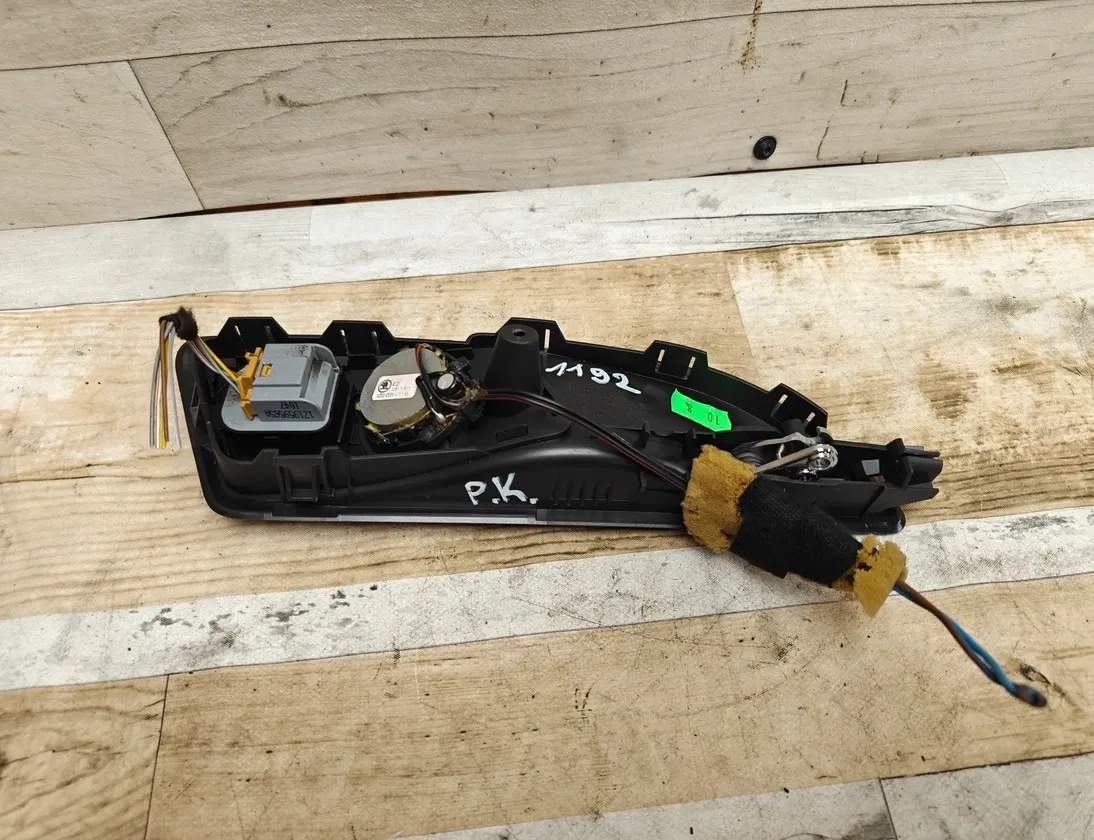 SKODA Octavia 2 generation (2004-2013) Vänster främre inre öppningshandtag 1Z0837247 33388797