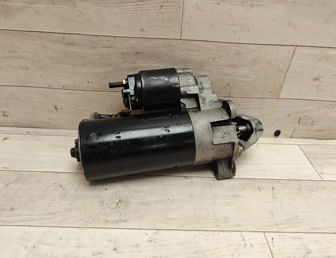 VOLKSWAGEN Passat B5 (1996-2005) Startmotor 068911024G 33520186