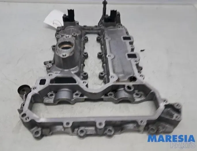 PEUGEOT 2008 1 generation (2013-2020) Ventilkåpan 9675306110,009675306110 33481065