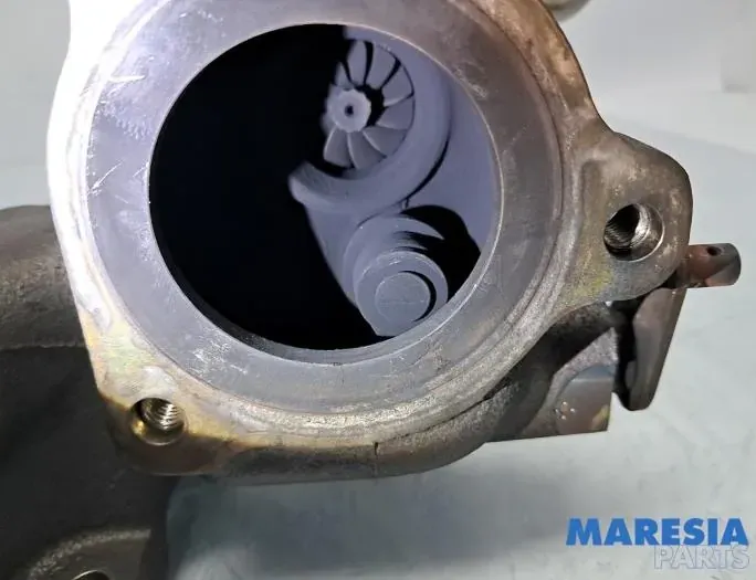 RENAULT Megane 3 generation (2008-2020) Turboladdare 144106079R,144108762R,8201165362,12081700117 33531293