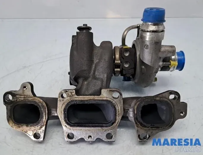 RENAULT Megane 3 generation (2008-2020) Turboladdare 144106079R,144108762R,8201165362,12081700117 33531293
